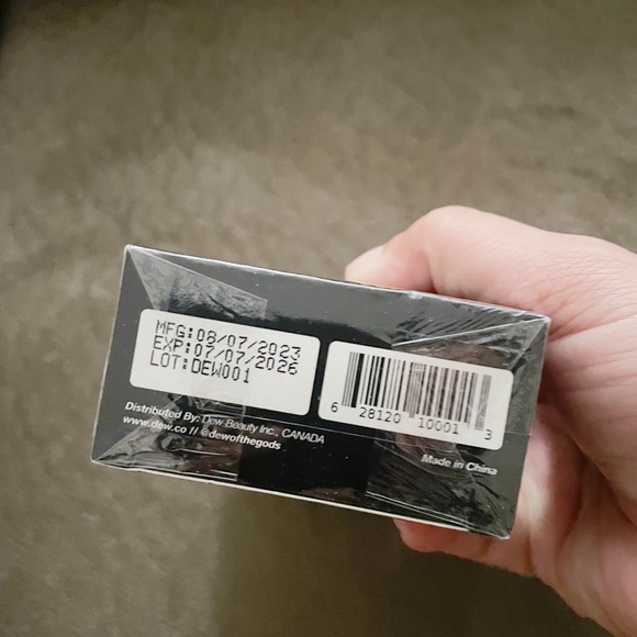 Retinol - Picture 4 of 4